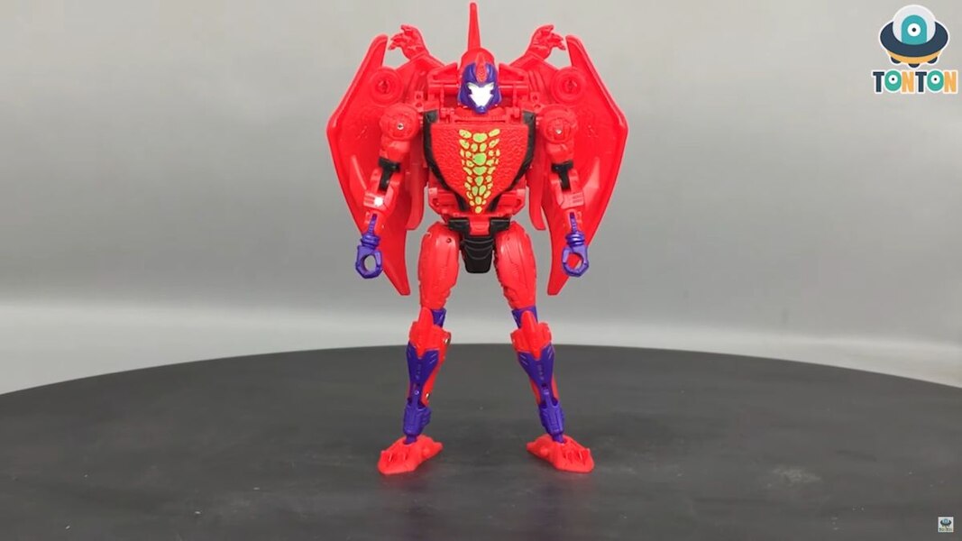 Transformers Legacy Terrorsaur Beast Wars Toy Colors In Hand Image  (7 of 28)